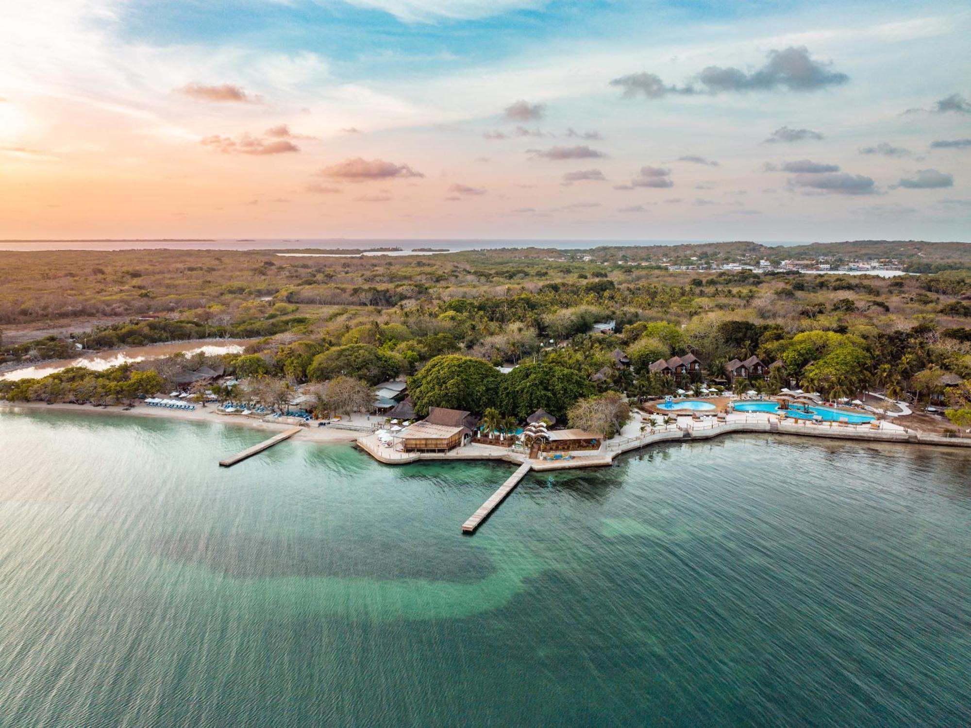 Hotel Isla Del Encanto Baru Exterior photo